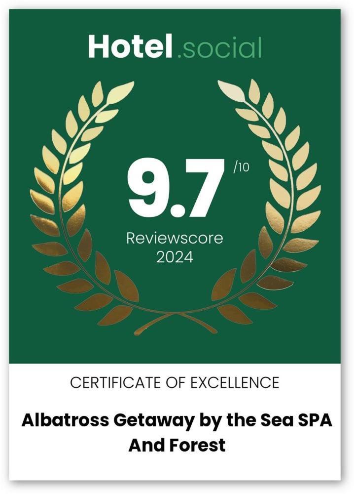 Albatross Getaway By The Sea, Spa And Forest With A Terrace Kesterciems Exterior photo